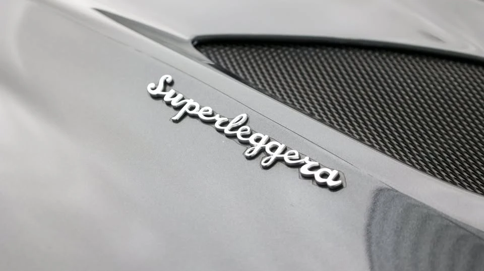 2019 Aston Martin DBS Superleggera - Image 17 of 20