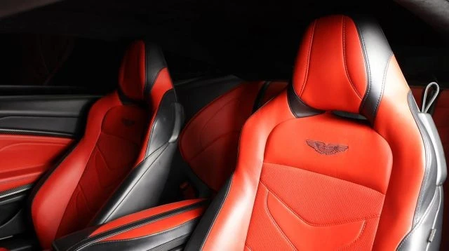 2019 Aston Martin DBS Superleggera - Image 15 of 22