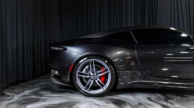 2019 Aston Martin DBS Superleggera - Image 3 of 22