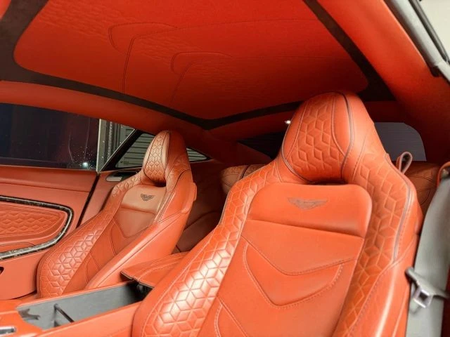 2019 Aston Martin DBS Superleggera - Image 19 of 21