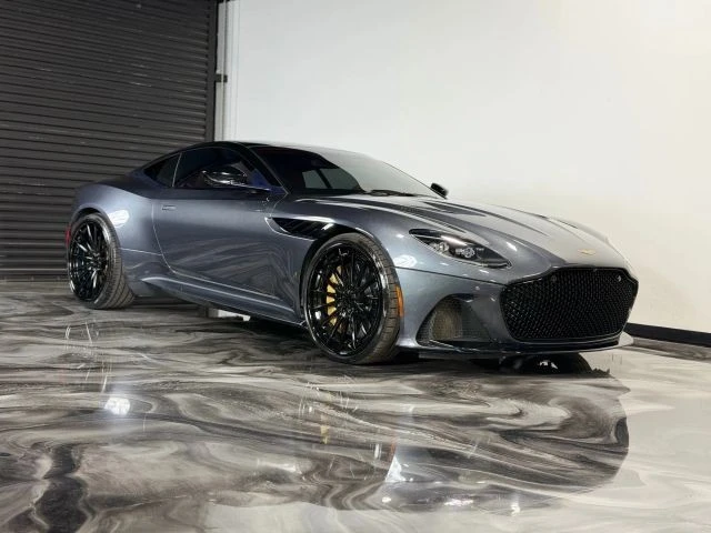 2019 Aston Martin DBS Superleggera - Image 17 of 21