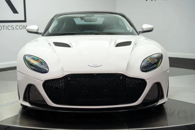 2019 Aston Martin DBS Superleggera - Image 12 of 31