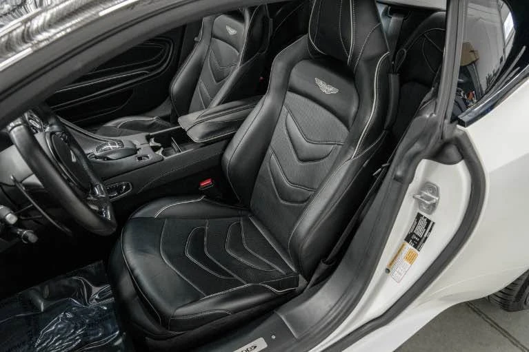 2019 Aston Martin DBS Superleggera - Image 5 of 13