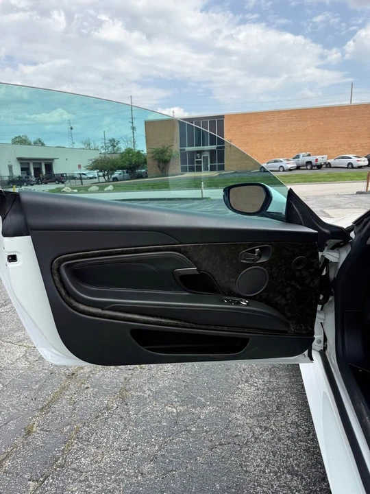 2019 Aston Martin DBS Superleggera - Image 10 of 13
