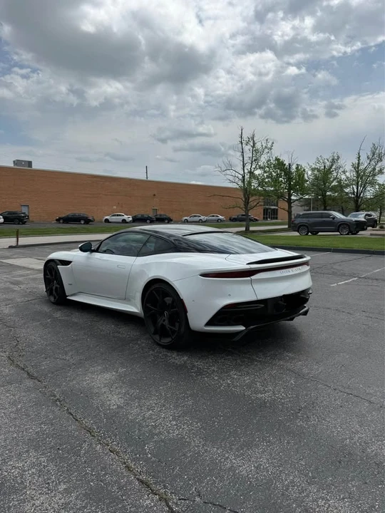 2019 Aston Martin DBS Superleggera - Image 3 of 13