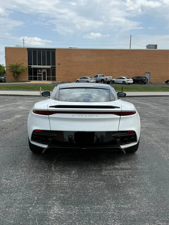 2019 Aston Martin DBS Superleggera - Image 4 of 13