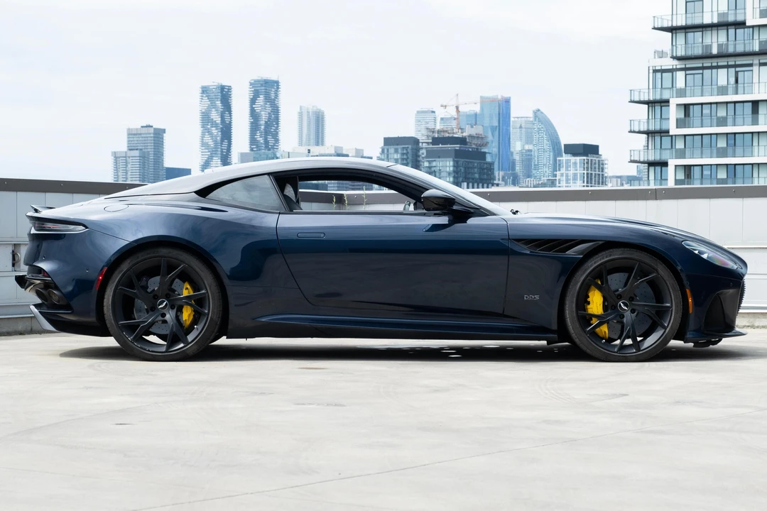 2019 Aston Martin DBS Superleggera - Image 3 of 31