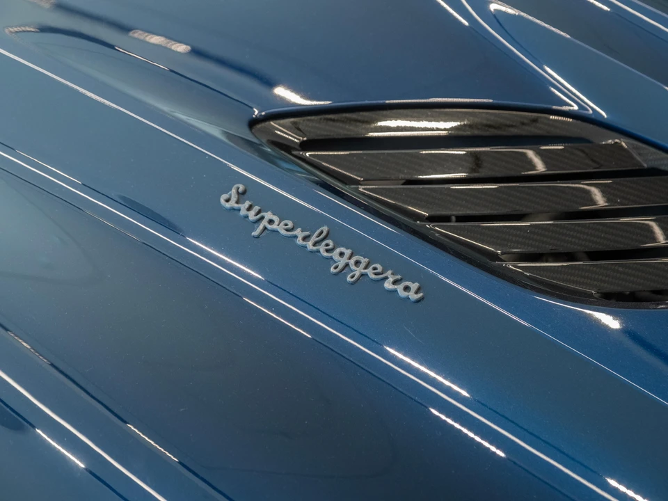 2019 Aston Martin DBS Superleggera - Image 11 of 31