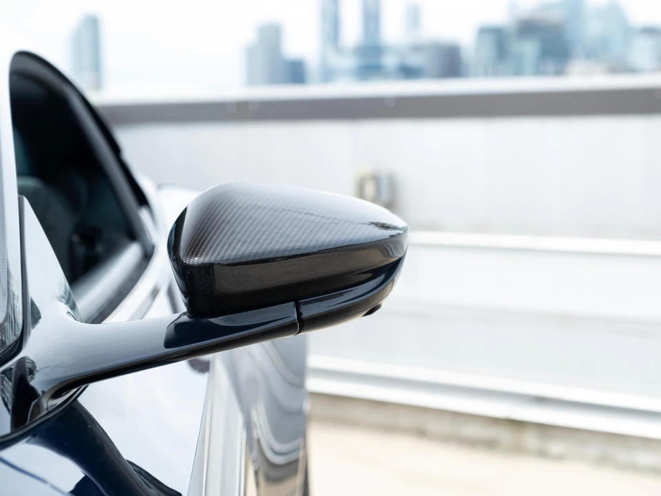 2019 Aston Martin DBS Superleggera - Image 19 of 31
