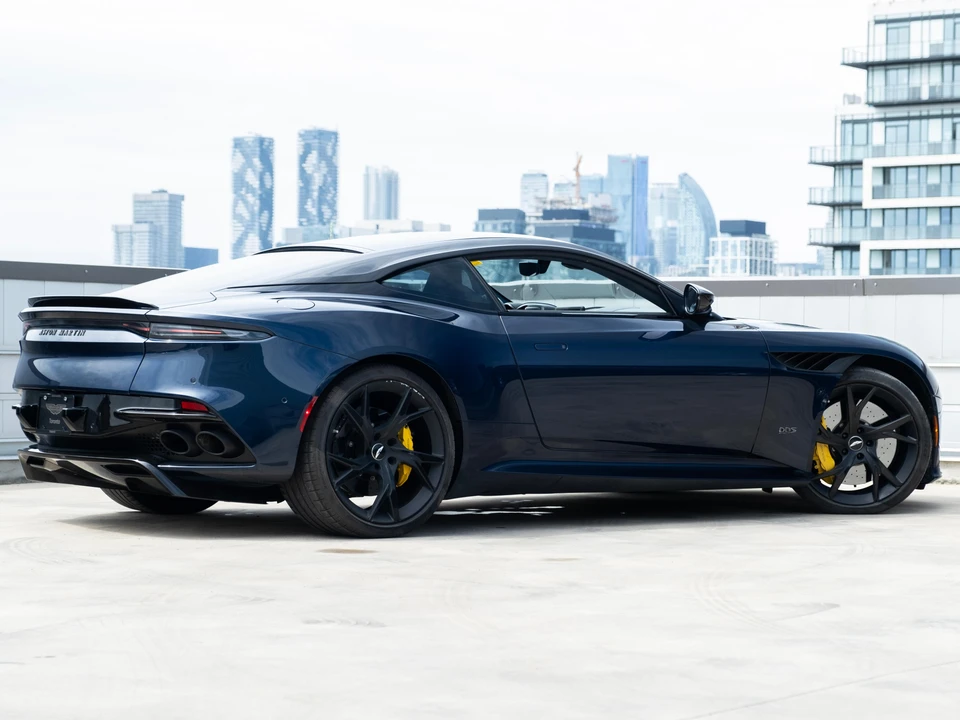 2019 Aston Martin DBS Superleggera - Image 9 of 31