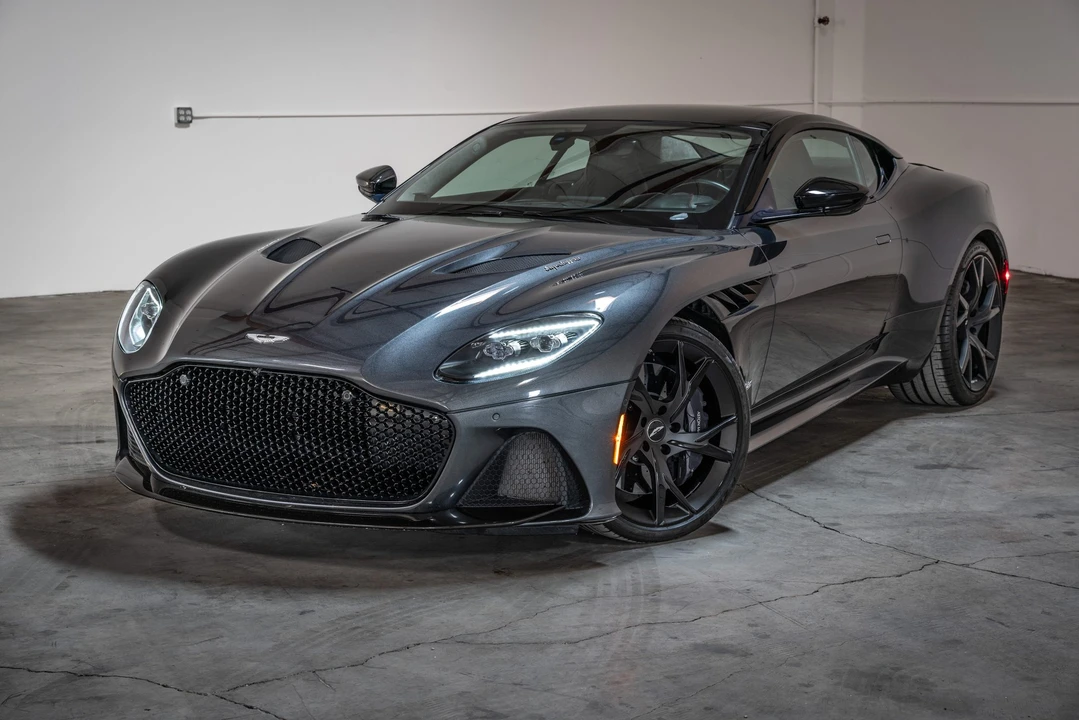 2019 Aston Martin DBS Superleggera - Image 3 of 31