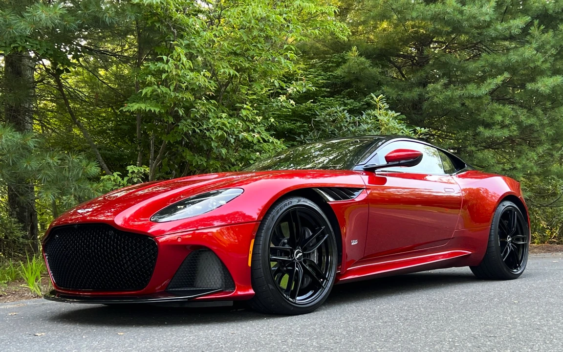 2019 Aston Martin DBS Superleggera - Image 6 of 31