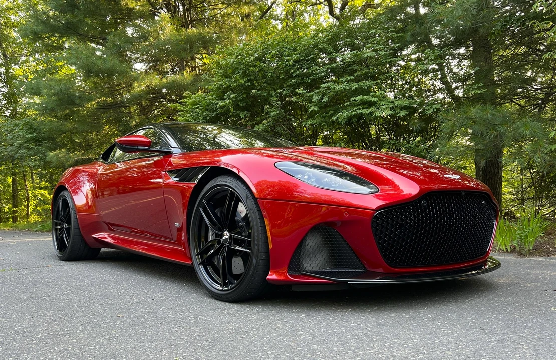 2019 Aston Martin DBS Superleggera - Image 4 of 31