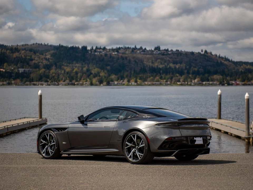2019 Aston Martin DBS Superleggera - Image 4 of 31