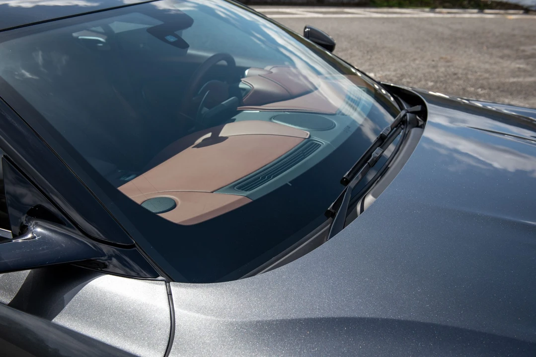 2019 Aston Martin DBS Superleggera - Image 31 of 31