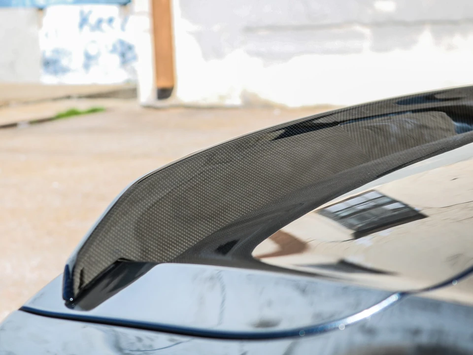 2019 Aston Martin DBS Superleggera - Image 27 of 31