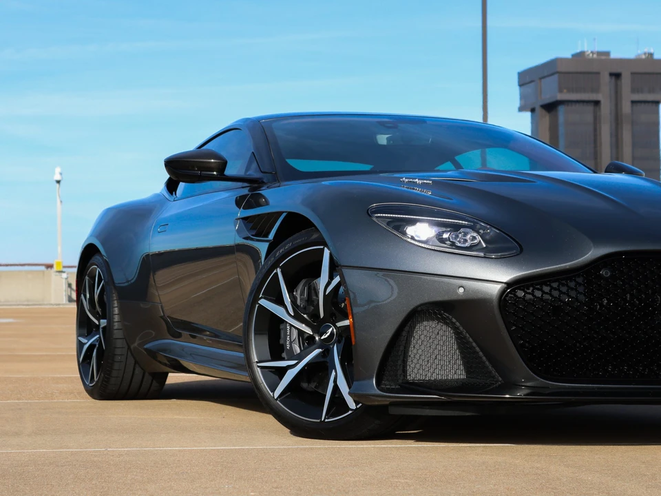 2019 Aston Martin DBS Superleggera - Image 31 of 31