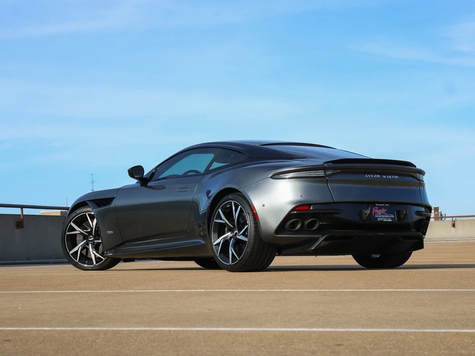 2019 Aston Martin DBS Superleggera - Image 14 of 31
