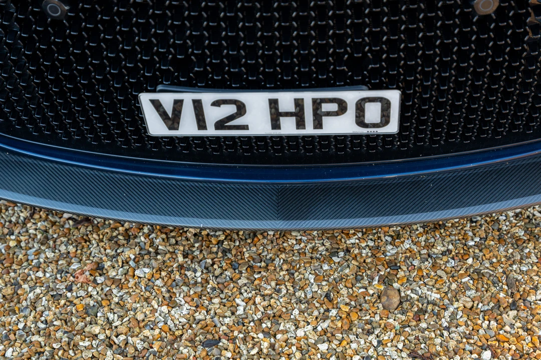 2019 Aston Martin DBS Superleggera - Image 30 of 31