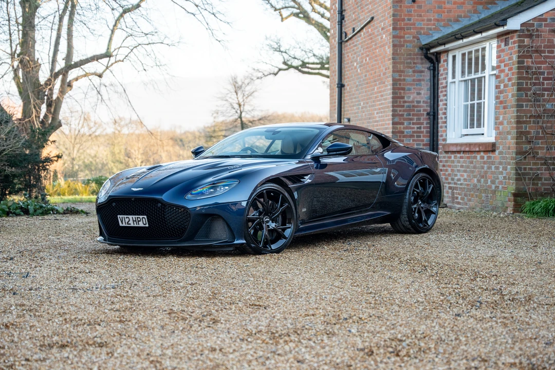 2019 Aston Martin DBS Superleggera - Image 14 of 31