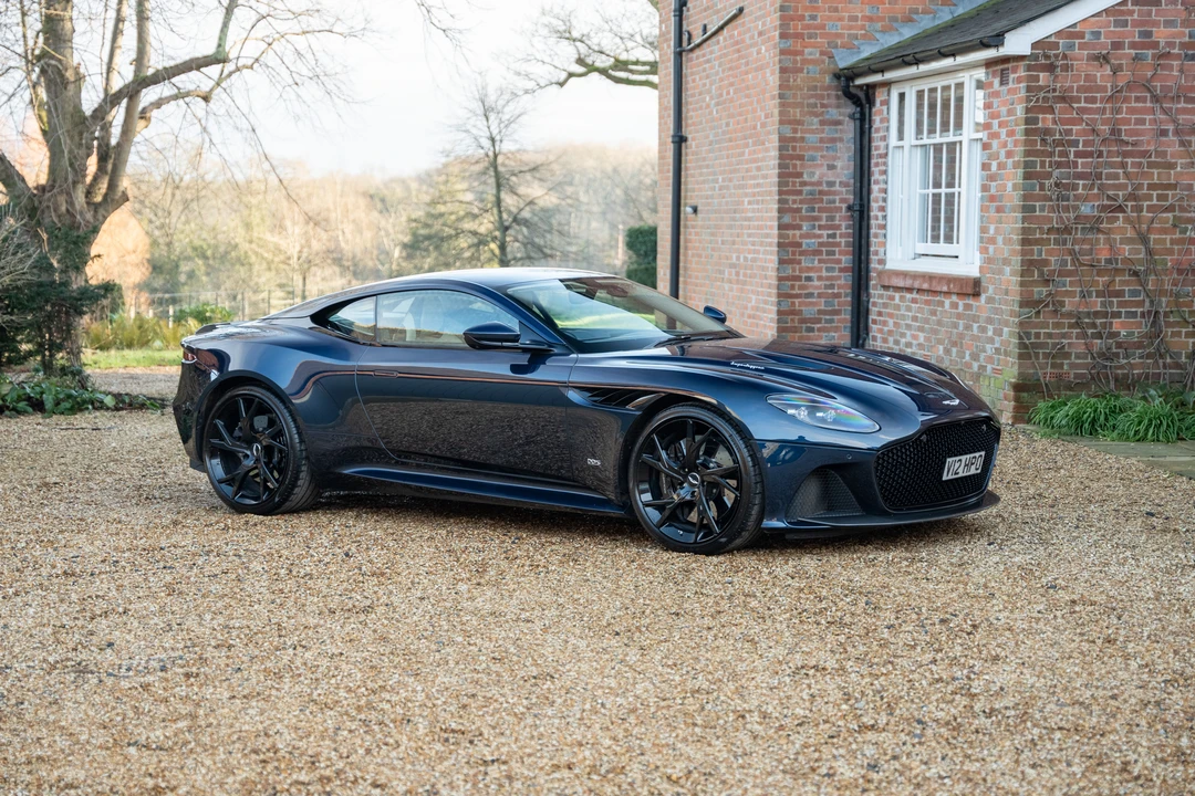 2019 Aston Martin DBS Superleggera - Image 3 of 31
