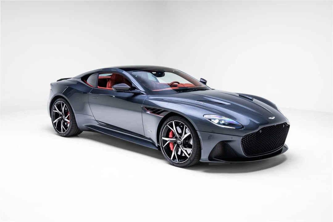 2019 Aston Martin DBS Superleggera - Image 12 of 21