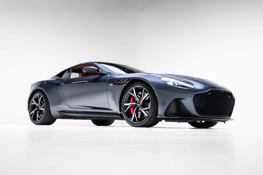 2019 Aston Martin DBS Superleggera - Image 11 of 21