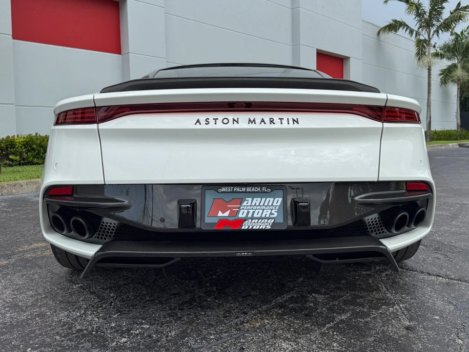 2019 Aston Martin DBS Superleggera - Image 18 of 31