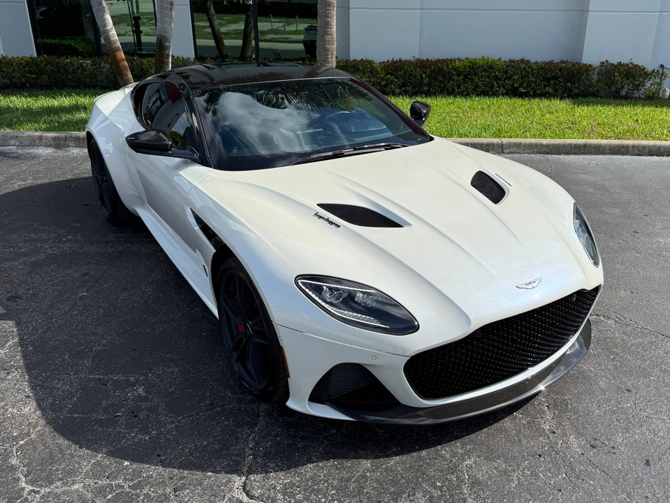 2019 Aston Martin DBS Superleggera - Image 6 of 21