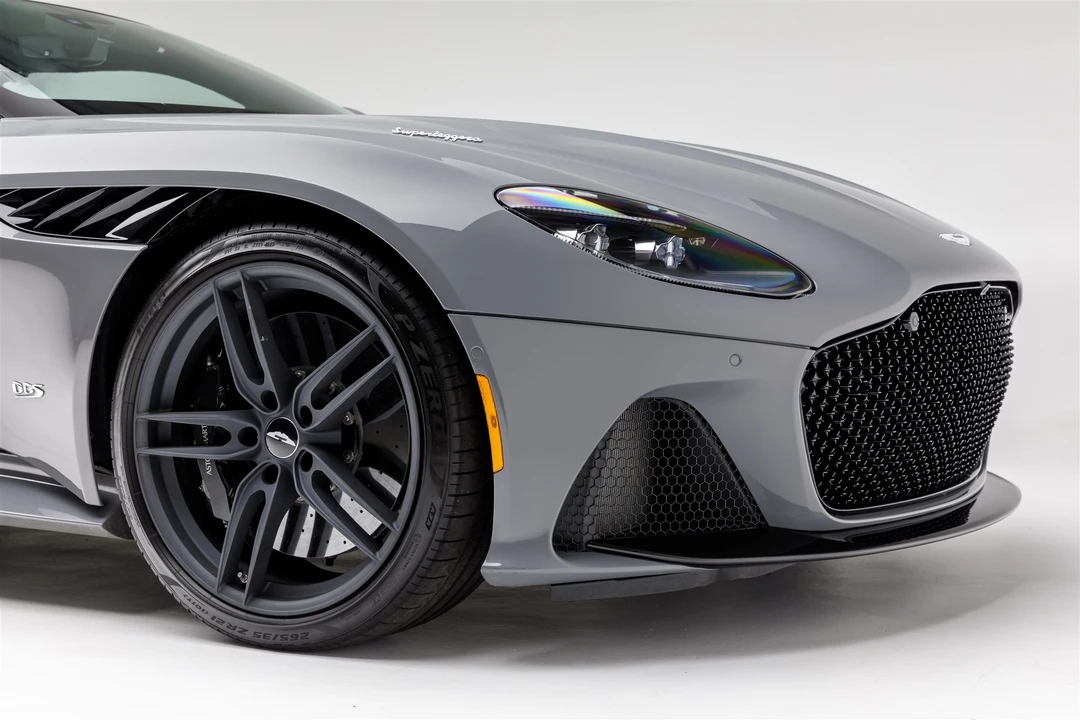 2019 Aston Martin DBS Superleggera - Image 20 of 31