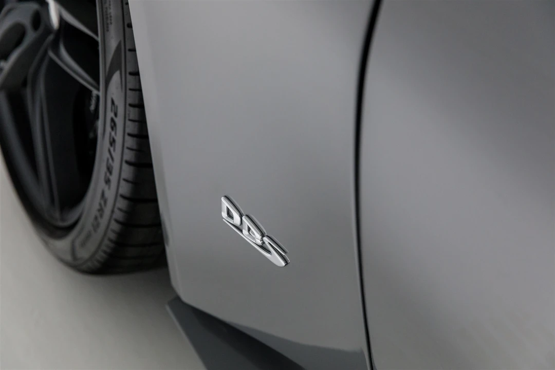 2019 Aston Martin DBS Superleggera - Image 24 of 31