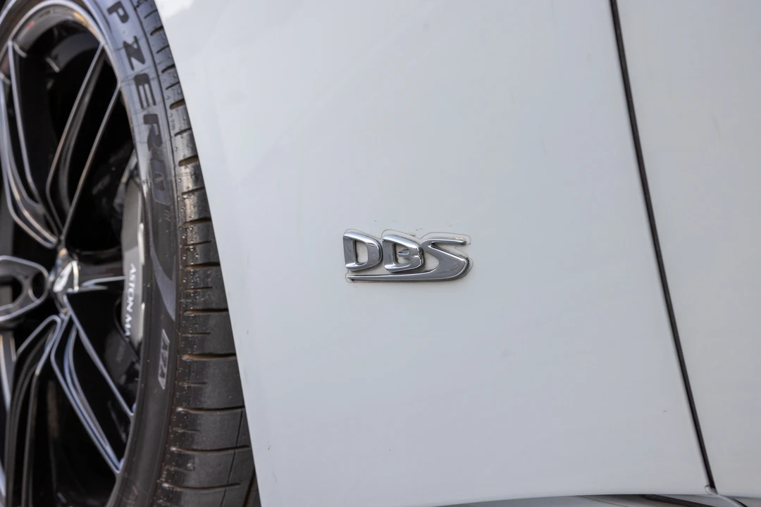 2019 Aston Martin DBS Superleggera - Image 21 of 31
