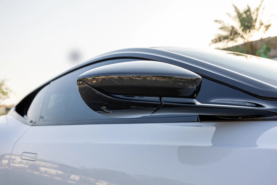 2019 Aston Martin DBS Superleggera - Image 31 of 31