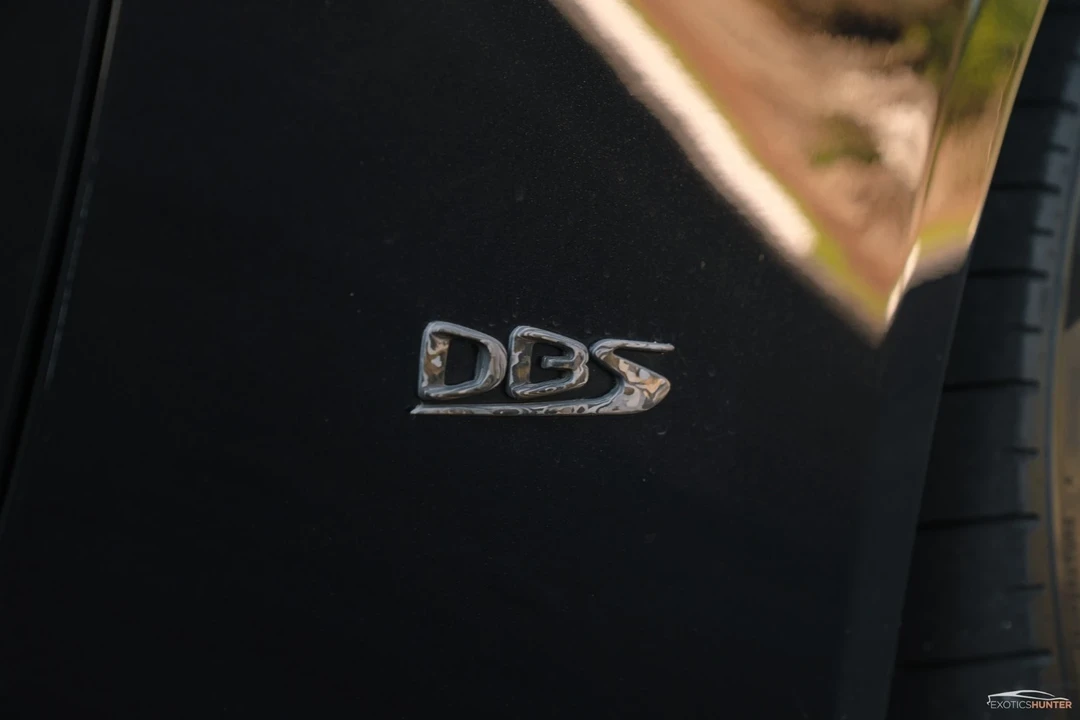 2019 Aston Martin DBS Superleggera - Image 4 of 12