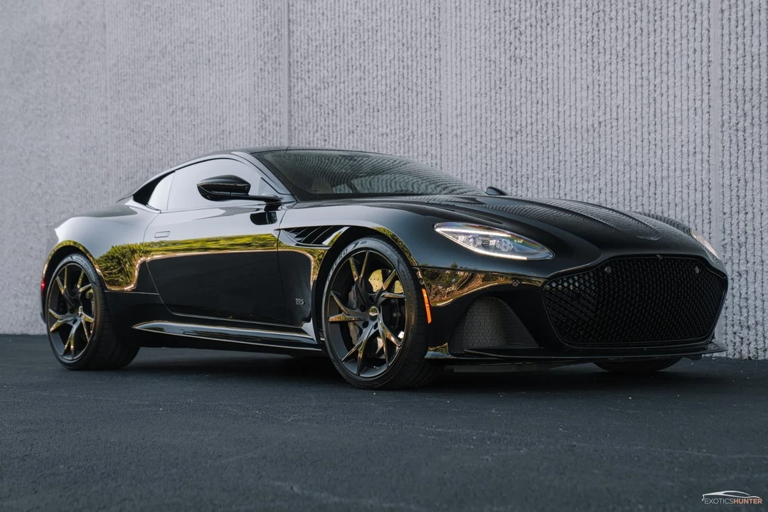 2019 Aston Martin DBS Superleggera - Image 8 of 12
