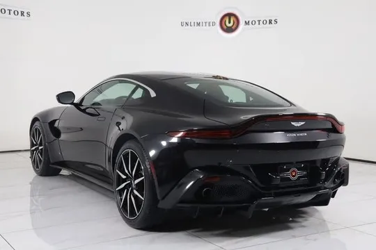 2019 Aston Martin V8 Vantage (2019+) - Image 4 of 19