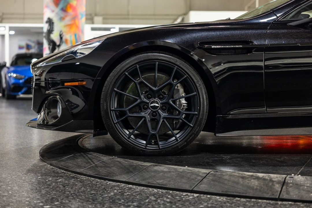 2019 Aston Martin Rapide - Image 12 of 12