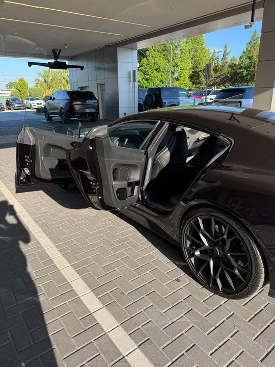 2019 Aston Martin Rapide - Image 8 of 20