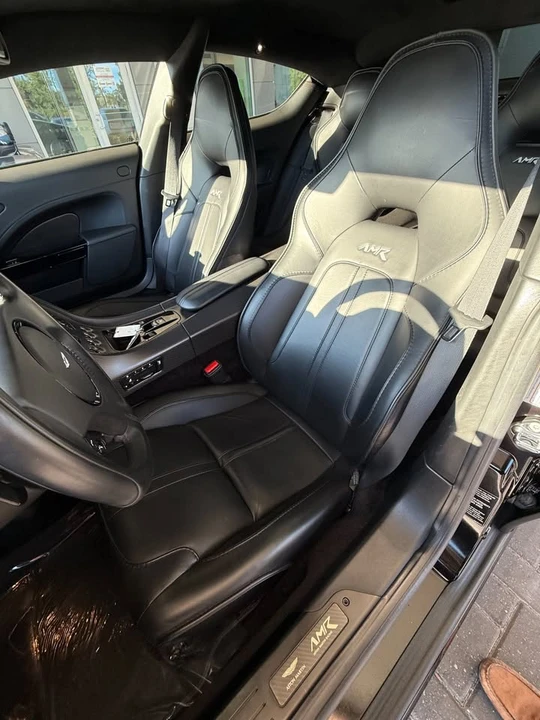 2019 Aston Martin Rapide - Image 14 of 20