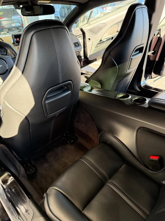 2019 Aston Martin Rapide - Image 10 of 20
