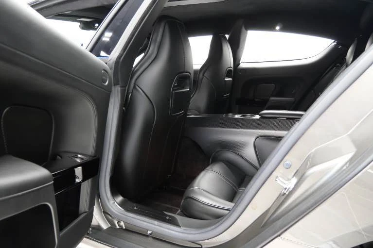 2019 Aston Martin Rapide - Image 11 of 15