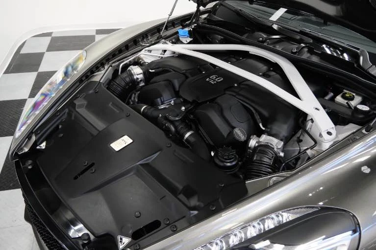2019 Aston Martin Rapide - Image 14 of 15