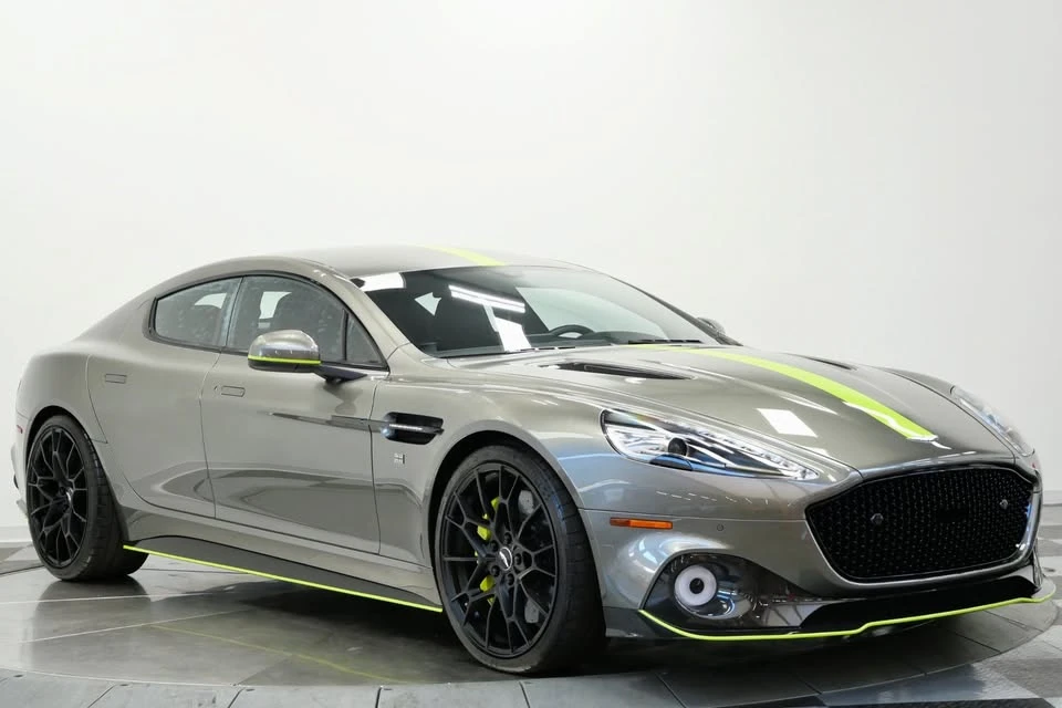 2019 Aston Martin Rapide - Image 2 of 15
