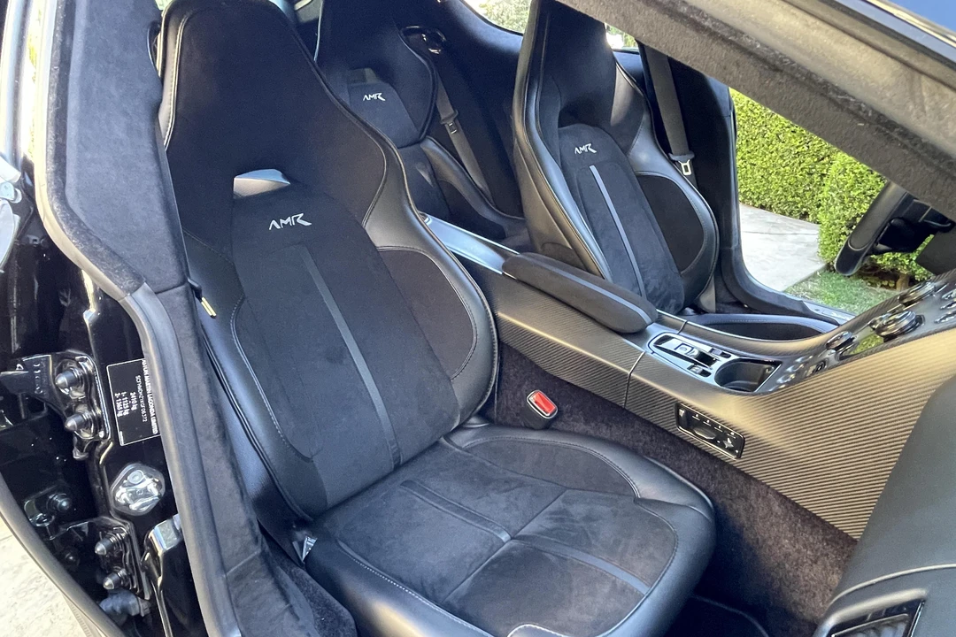 2019 Aston Martin Rapide - Image 7 of 7