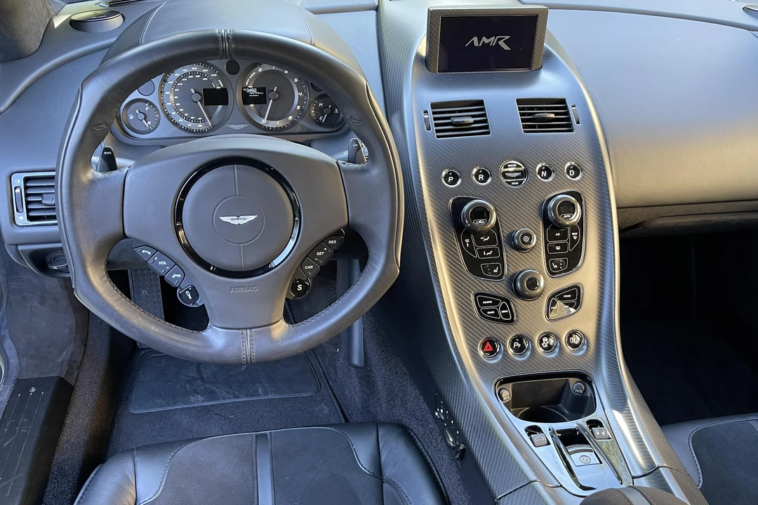2019 Aston Martin Rapide - Image 6 of 7