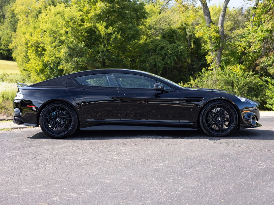 2019 Aston Martin Rapide - Image 14 of 31