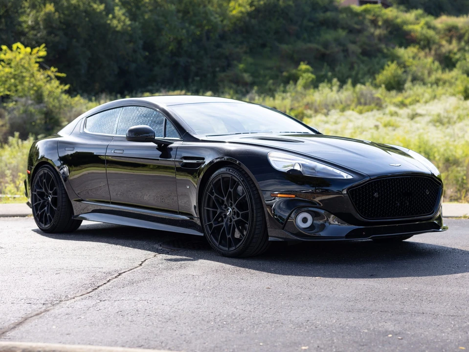 2019 Aston Martin Rapide - Image 15 of 31