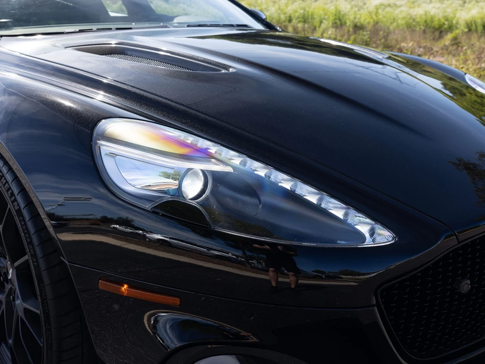 2019 Aston Martin Rapide - Image 17 of 31