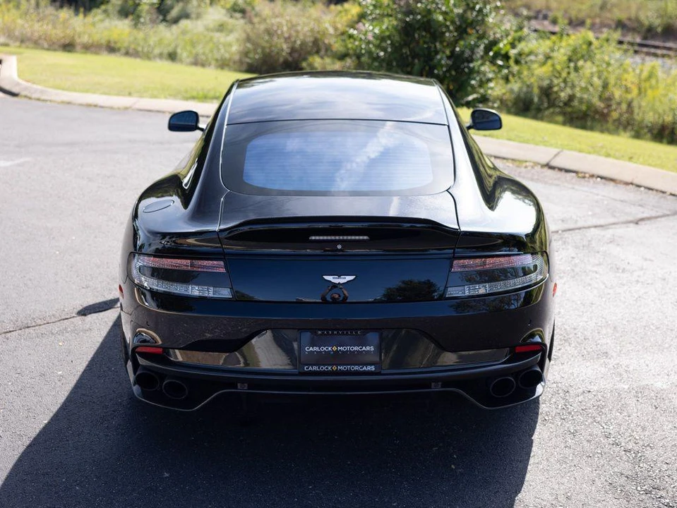2019 Aston Martin Rapide - Image 10 of 31
