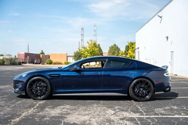 2019 Aston Martin Rapide - Image 14 of 21